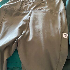 RENEW Knit Women's Yoga Scrub Pant Moss Green size small